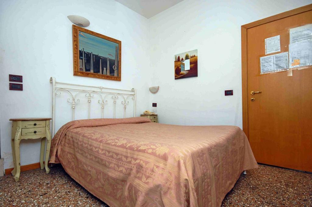 Hotel Antico Capon Venise Chambre photo