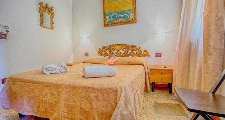 Hotel Antico Capon Venise Extérieur photo